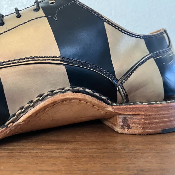 Office of Angela Scott Mr. Smith EU43 US M10 W11.5 Black and Gold Oxford - Picture 5 of 11